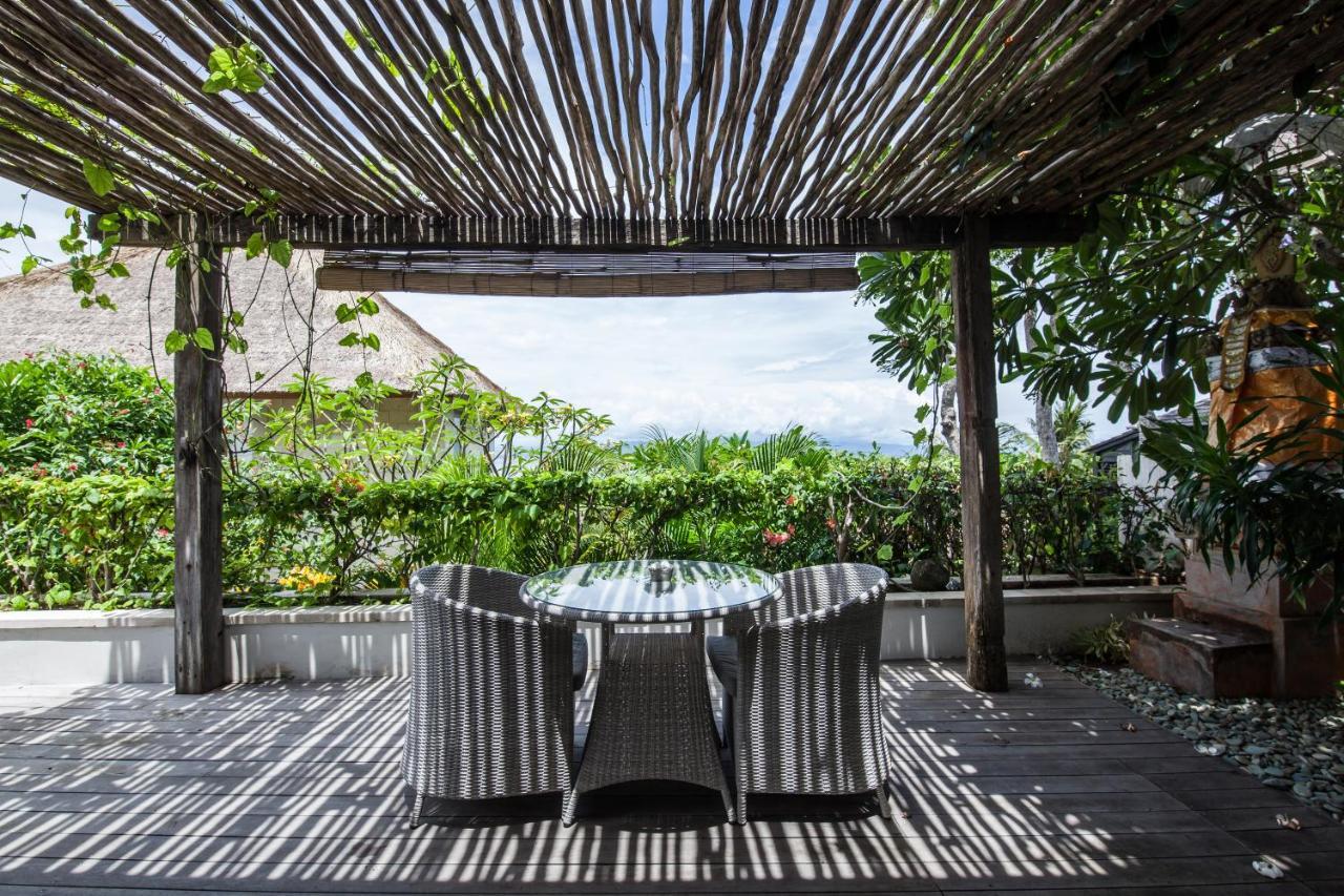 Bersantai Villas Lembongan Island Екстериор снимка